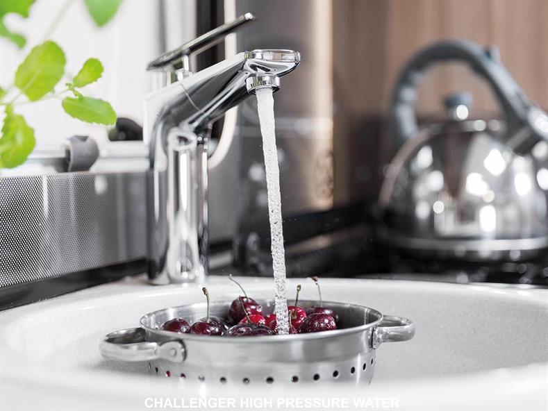 5657fdd4-b239-47be-8a83-39422506c6c8.jpg