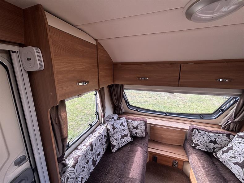 7b85fafc-2292-467d-9d51-2e27b7a04913.jpeg